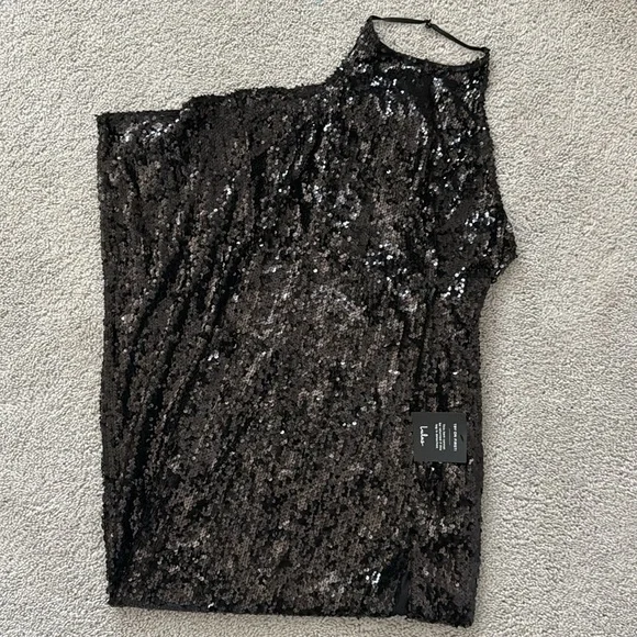 NWT!!! Lulus Taking The Stage Black Sequin Halter Maxi Dress - Size M - Picture 2 of 3